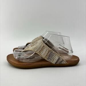 The Sak Womens Size 9 Shana Thong Sandal Hand Crocheted Beige Tan